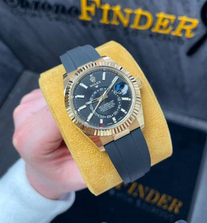 ROLEX SKY DWELLER OYSTERFLEX (GOLD STALE)