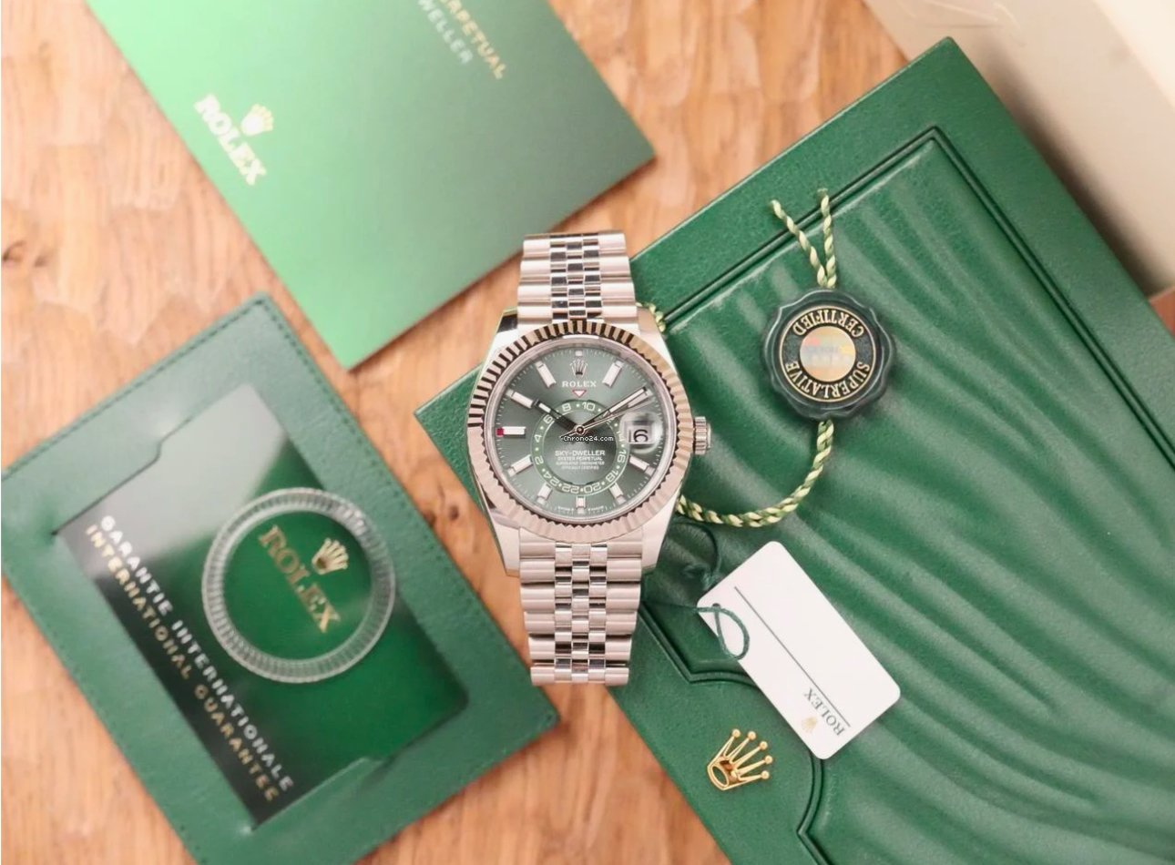 ROLEX SKY DWELLER (SILVER GREEN)